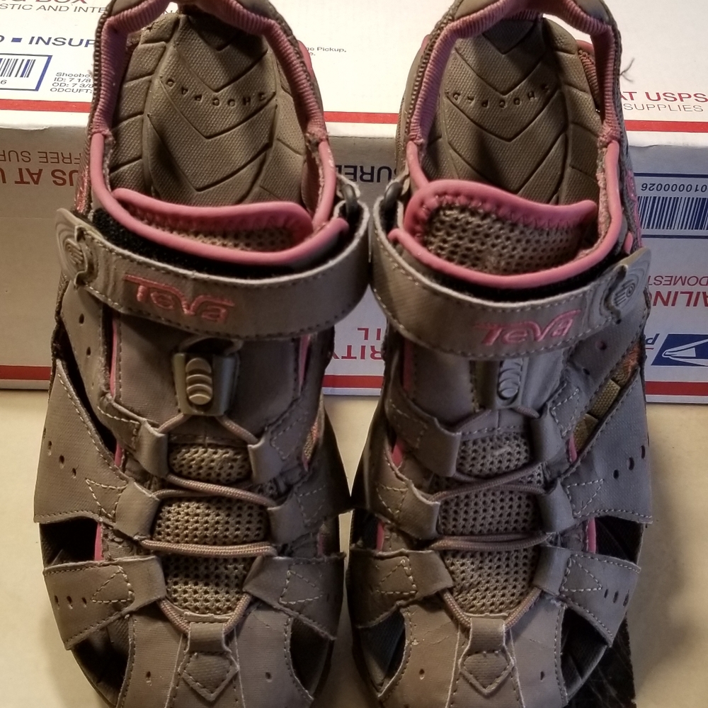Teva Dozer Water Hiking Closed Toe Hook Loop Outdoor Sandals size 7